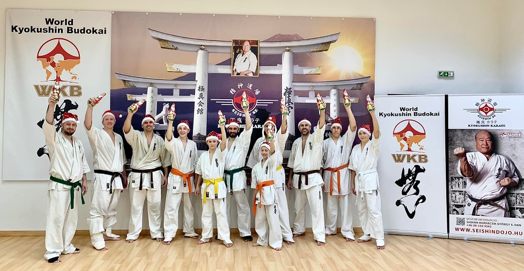 Seishin hét…🥋⛩🎅🏻🧑🏼‍🎄