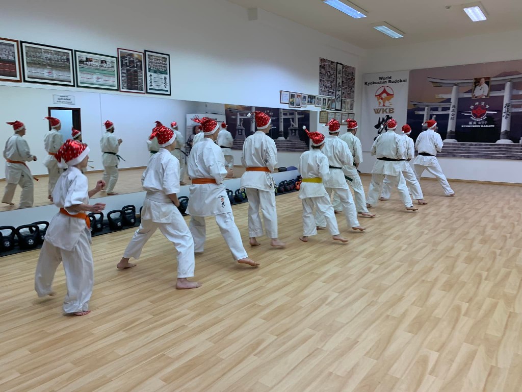 Seishin hét…🥋⛩🎅🏻🧑🏼‍🎄