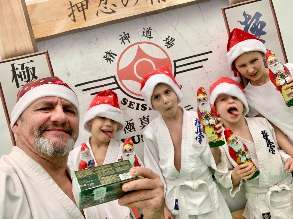 Seishin hét…🥋⛩🎅🏻🧑🏼‍🎄