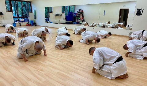 Sensei Kun Attila tréning a Seishin Dójóban