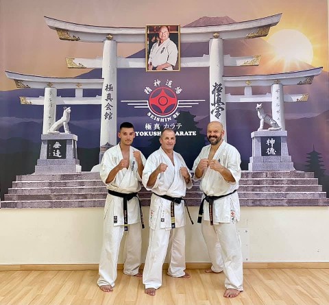Sensei Kun Attila tréning a Seishin Dójóban