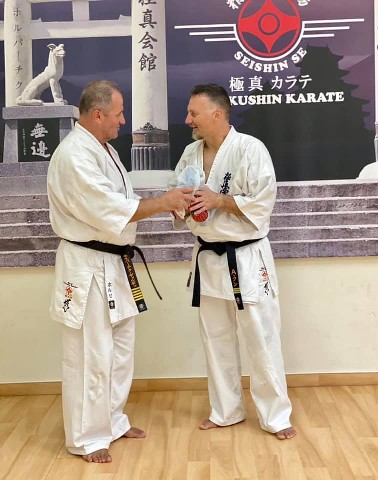 Sensei Kun Attila tréning a Seishin Dójóban