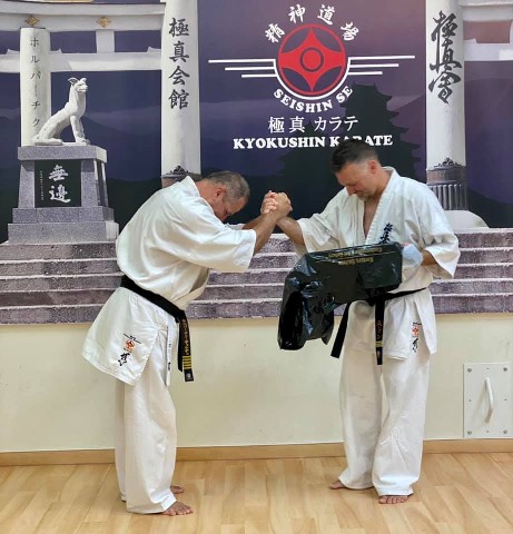 Sensei Kun Attila tréning a Seishin Dójóban