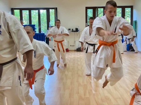 Sensei Kun Attila tréning a Seishin Dójóban