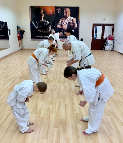 In memory of Sosai Oyama - V. Kumite training
