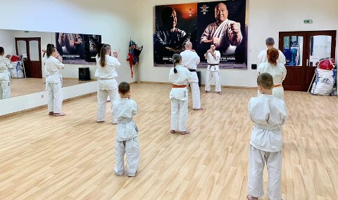 In memory of Sosai Oyama - V. Kumite training