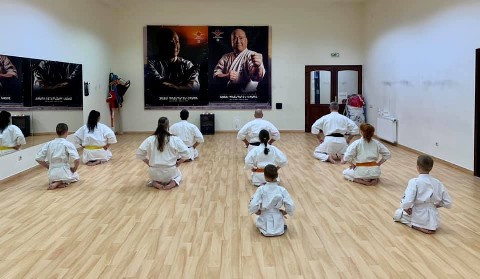 In memory of Sosai Oyama - V. Kumite training