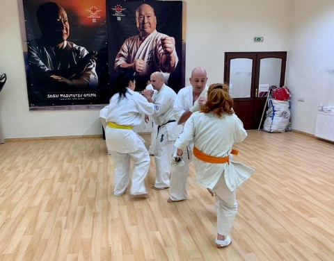 In memory of Sosai Oyama - V. Kumite training