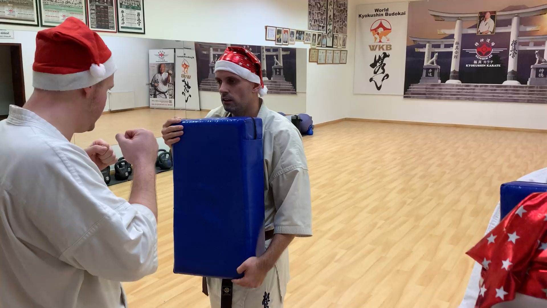 Seishin hét…🥋⛩🎅🏻🧑🏼‍🎄