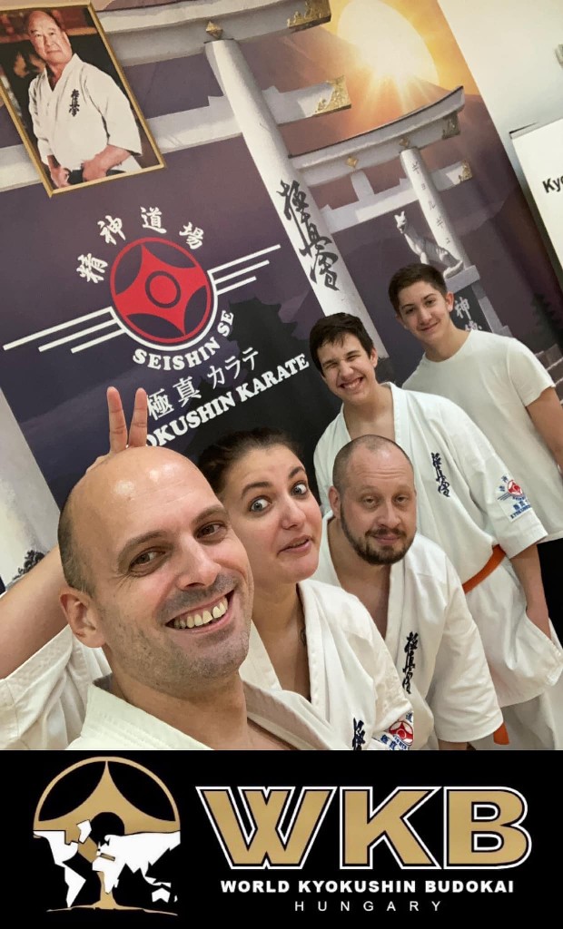 Vidáman kezdte minden csoport az új évet 💪🥊🥋⛩ BÚÉK mindenkinek!🥂