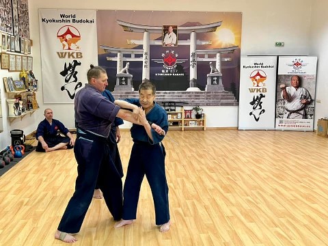 Soshi Tanaka Koshiro látogatása a Seishin Dojoban
