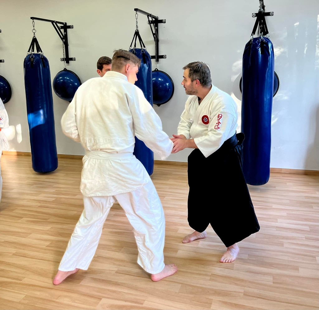Soshi Tanaka Koshiro látogatása a Seishin Dojoban