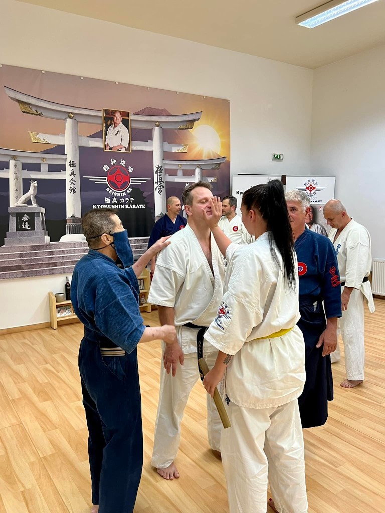 Soshi Tanaka Koshiro látogatása a Seishin Dojoban