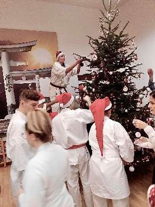 II. Családi karácsony és fadíszítés a Seishin Dójóban