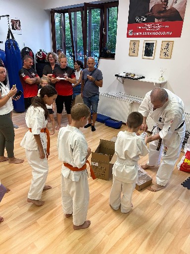 Seishin Dojo 十五 (15.) szülinapi ünneplés 🎂🥂