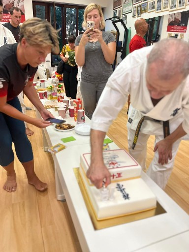 Seishin Dojo 十五 (15.) szülinapi ünneplés 🎂🥂