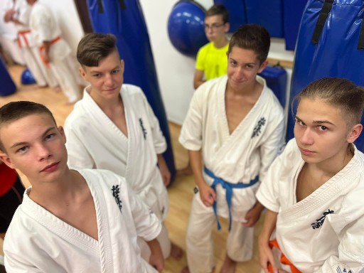 Seishin Dojo 十五 (15.) szülinapi ünneplés 🎂🥂