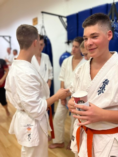 Seishin Dojo 十五 (15.) szülinapi ünneplés 🎂🥂
