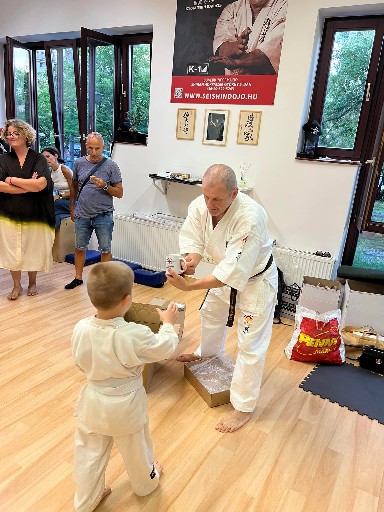 Seishin Dojo 十五 (15.) szülinapi ünneplés 🎂🥂