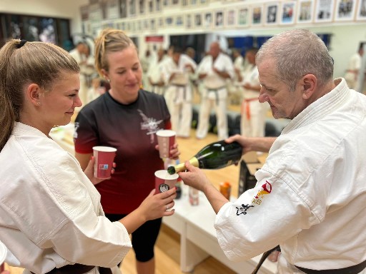 Seishin Dojo 十五 (15.) szülinapi ünneplés 🎂🥂