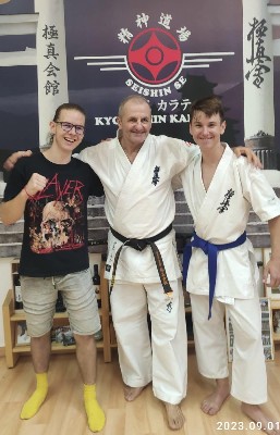 Seishin Dojo 十五 (15.) szülinapi ünneplés 🎂🥂