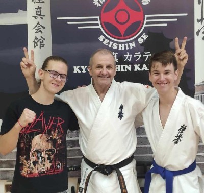 Seishin Dojo 十五 (15.) szülinapi ünneplés 🎂🥂