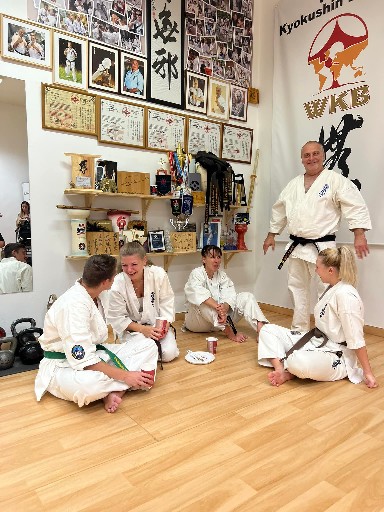 Seishin Dojo 十五 (15.) szülinapi ünneplés 🎂🥂