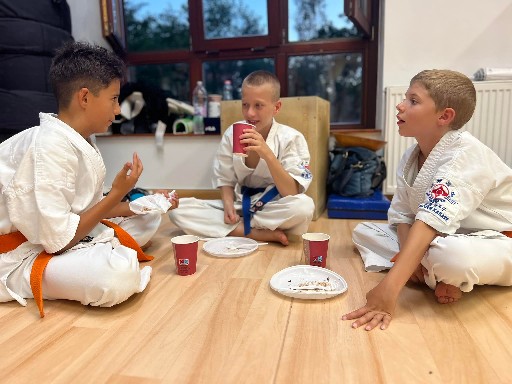 Seishin Dojo 十五 (15.) szülinapi ünneplés 🎂🥂