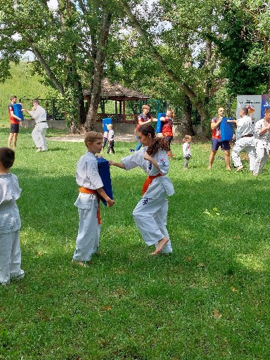 Sporttal a drog ellen “Sport against drugs”