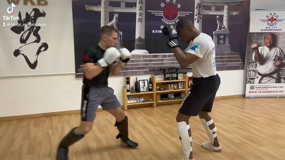 Kompelex péntek este...🥊💪👊👍🤩