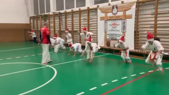 Mikulás napi edzés a Seishin gyerek Dójóban