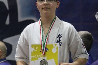 KYOKUSHIN KARATE KNOCK-DOWN DIÁKOLIMPIA