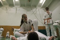 Kancho Gerard Gordeau 9. Dan az IBK vezetője edzést tart a Seishin Dojoban