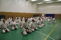 Kancho Gerard Gordeau 9. Dan az IBK vezetője edzést tart a Seishin Dojoban