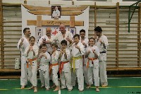 Kancho Gerard Gordeau 9. Dan az IBK vezetője edzést tart a Seishin Dojoban