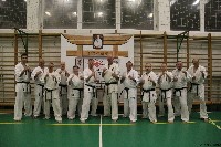 Kancho Gerard Gordeau 9. Dan az IBK vezetője edzést tart a Seishin Dojoban